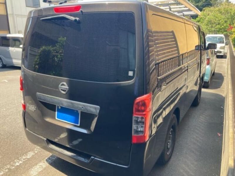 NV350 CARAVAN