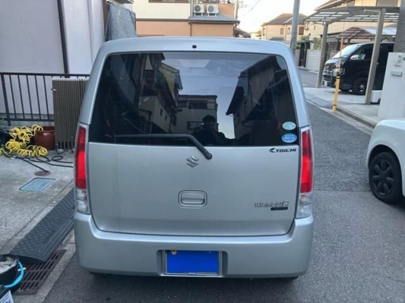 WAGON R