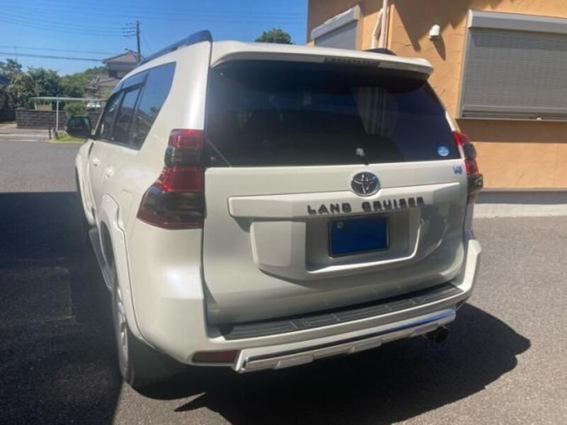 LAND CRUISER PRADO