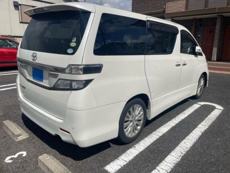 VELLFIRE