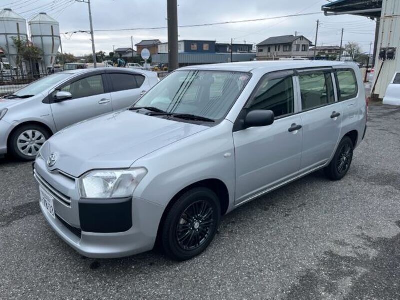 TOYOTA SUCCEED VAN