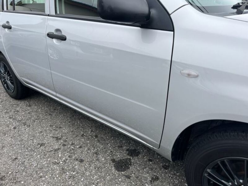 SUCCEED VAN