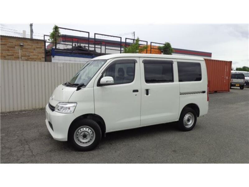BONGO VAN