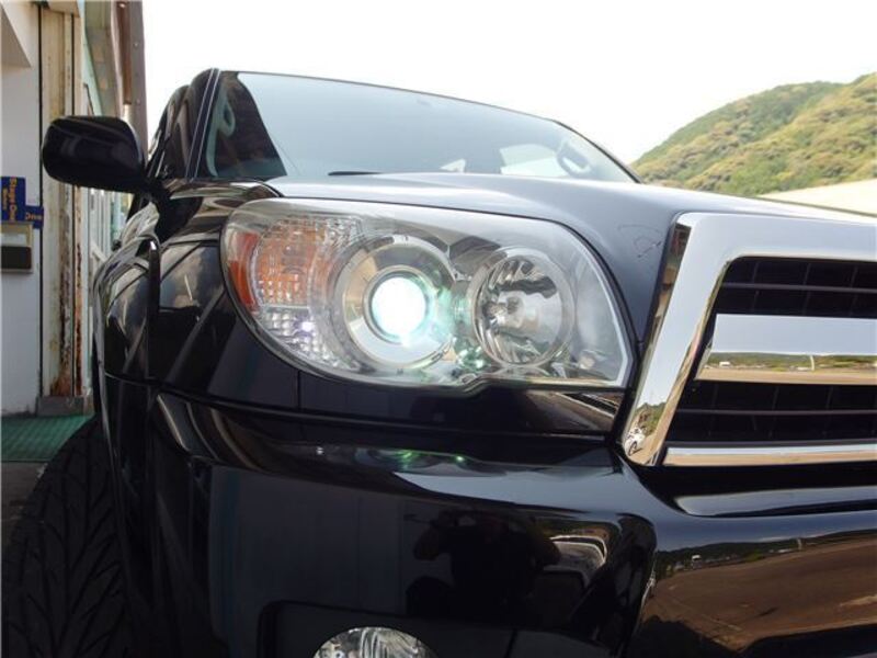 HILUX SURF