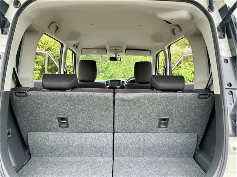 DELICA D2