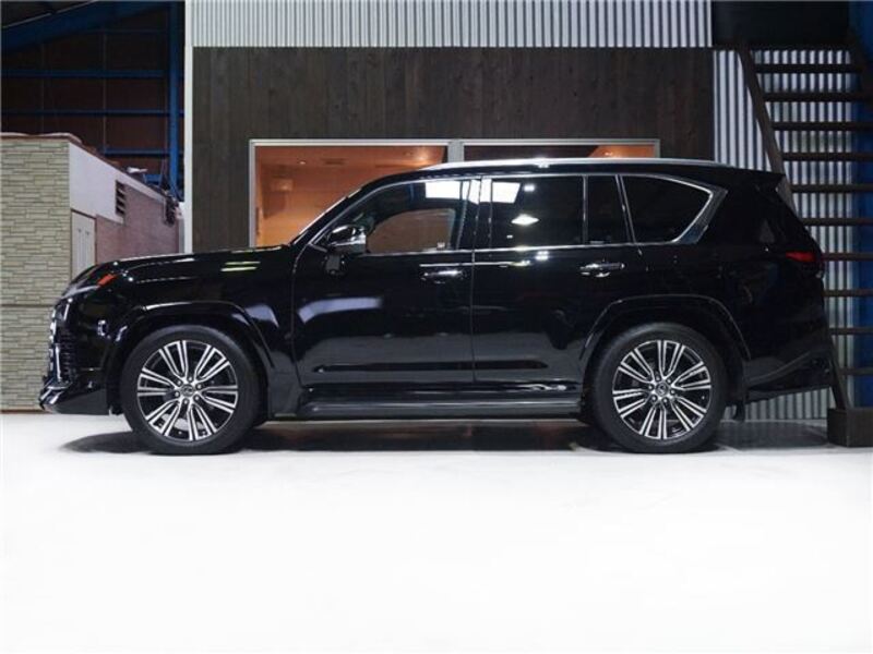 LX
