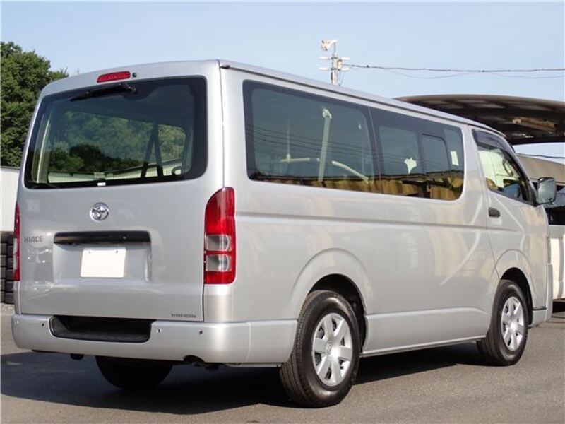 HIACE VAN