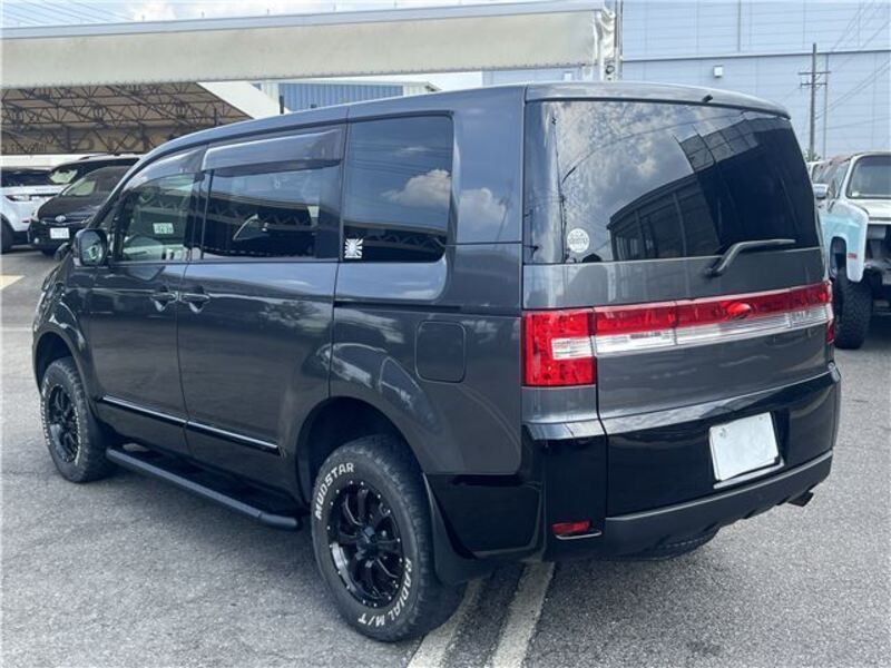 DELICA D5