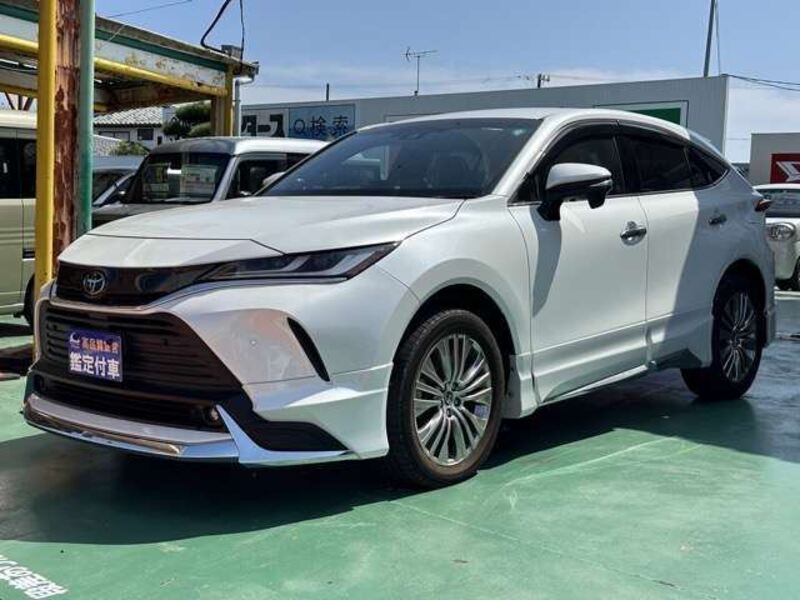 TOYOTA HARRIER