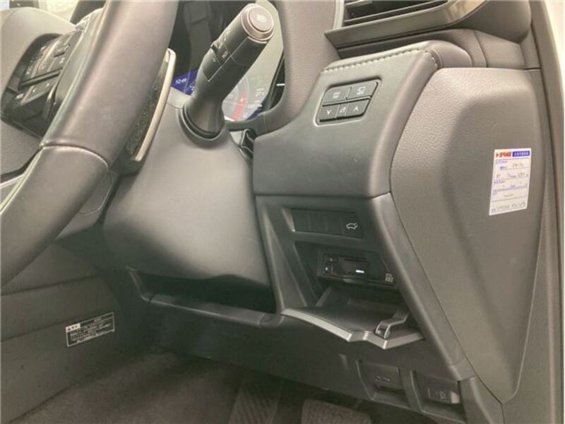 LX