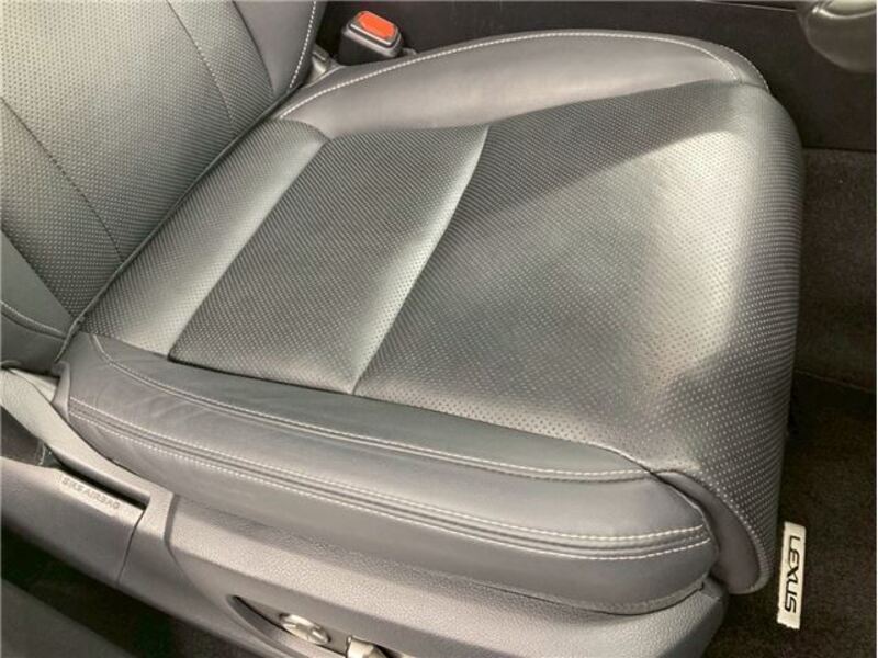 LX