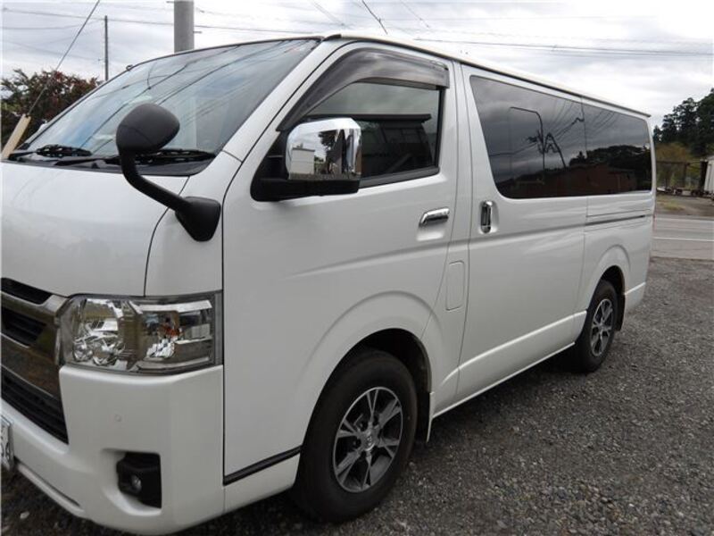 HIACE