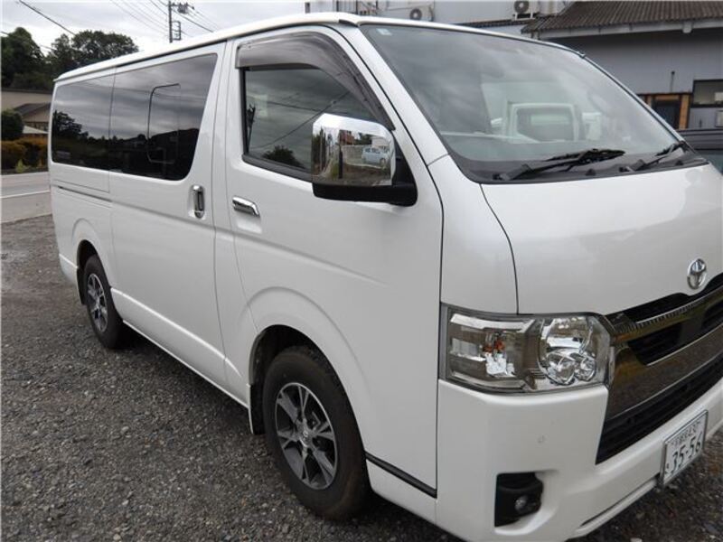 HIACE