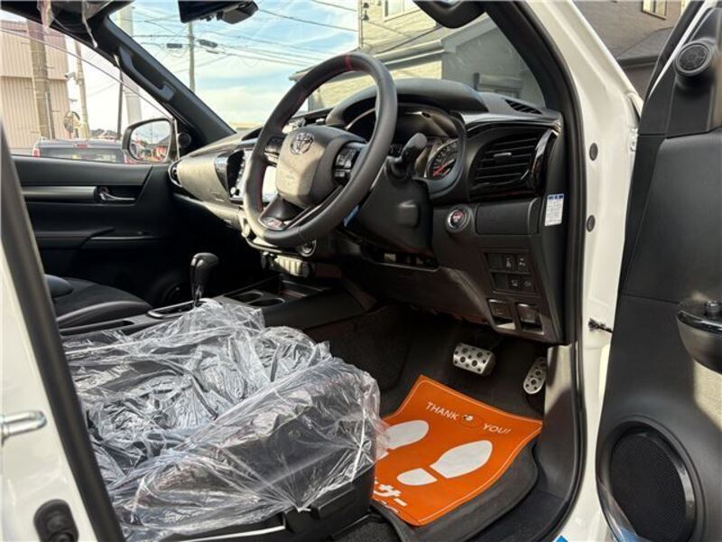HILUX