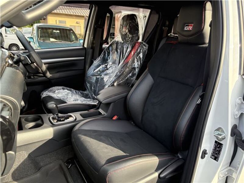HILUX