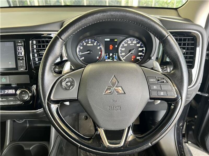 OUTLANDER