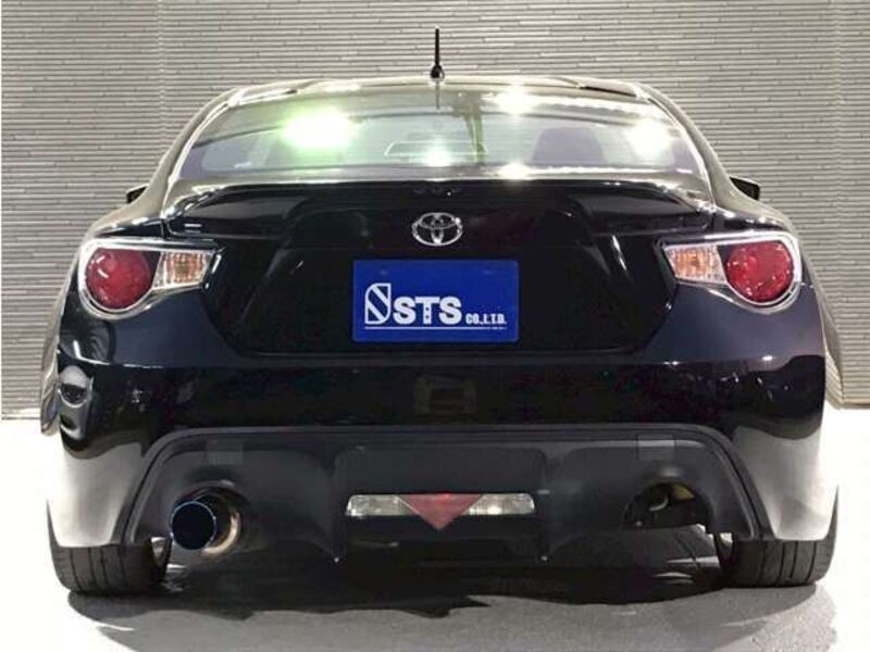 86