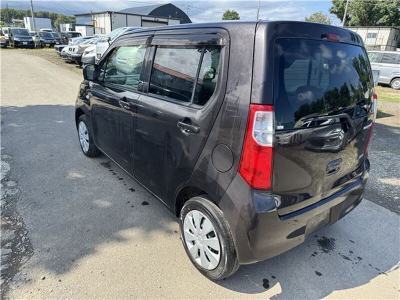 WAGON R
