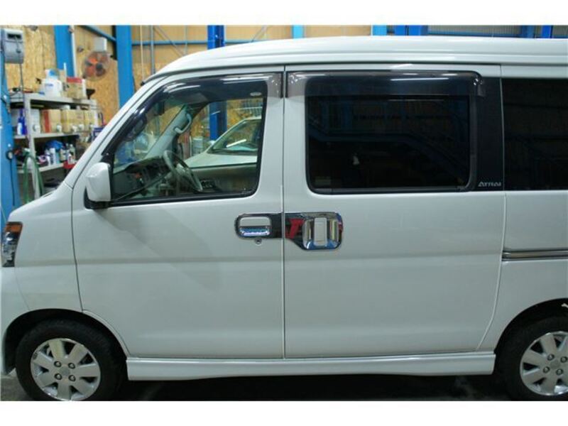 ATRAI WAGON
