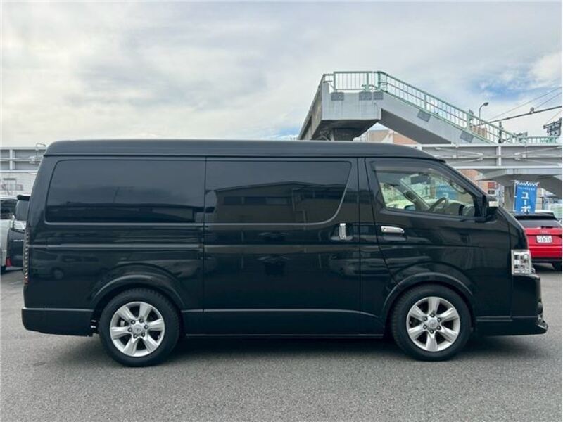 HIACE