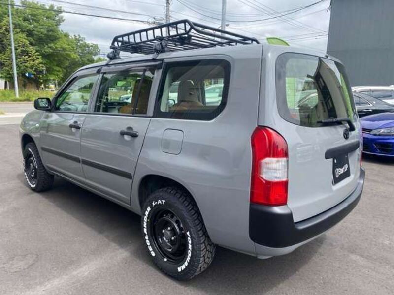 SUCCEED VAN