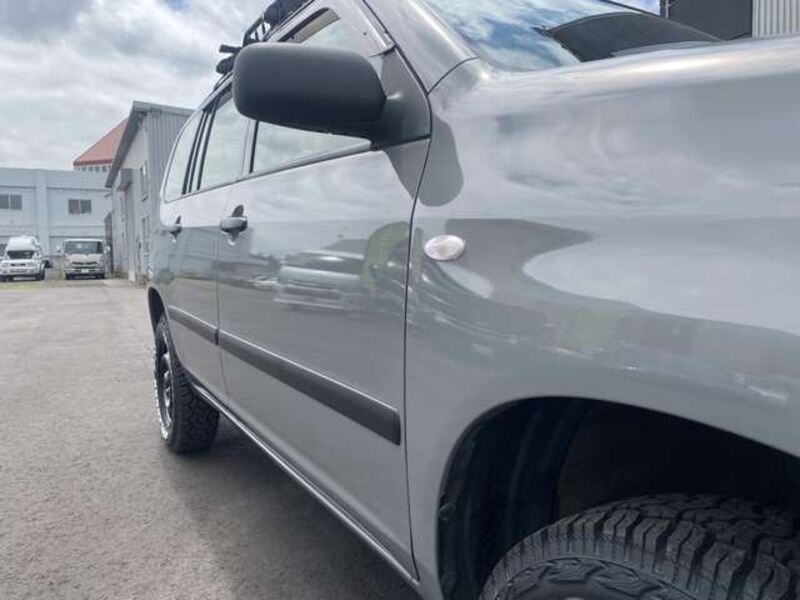 SUCCEED VAN