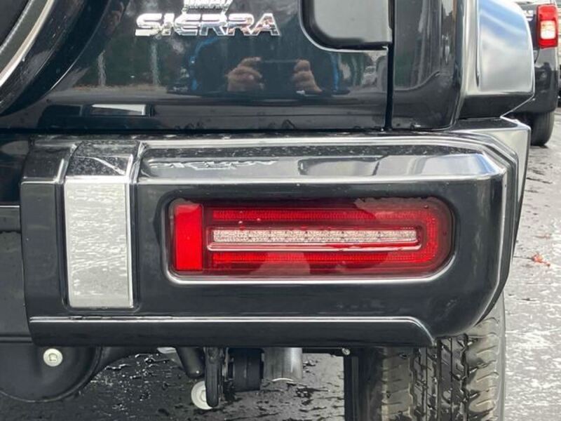 JIMNY SIERRA