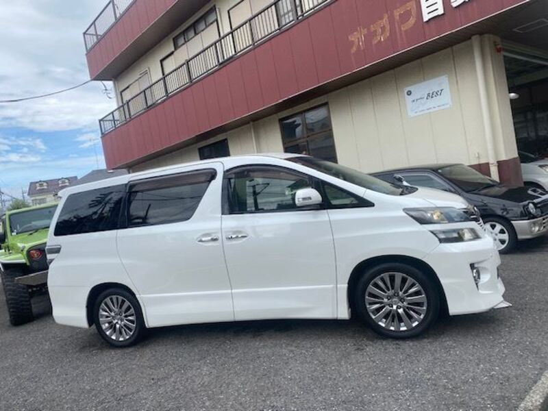 VELLFIRE