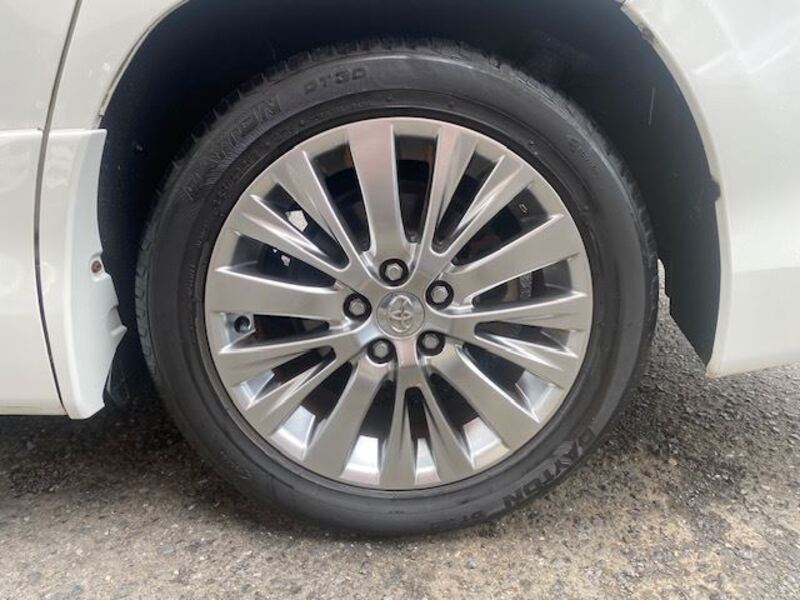 VELLFIRE