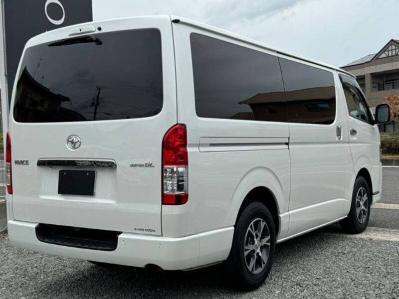 HIACE