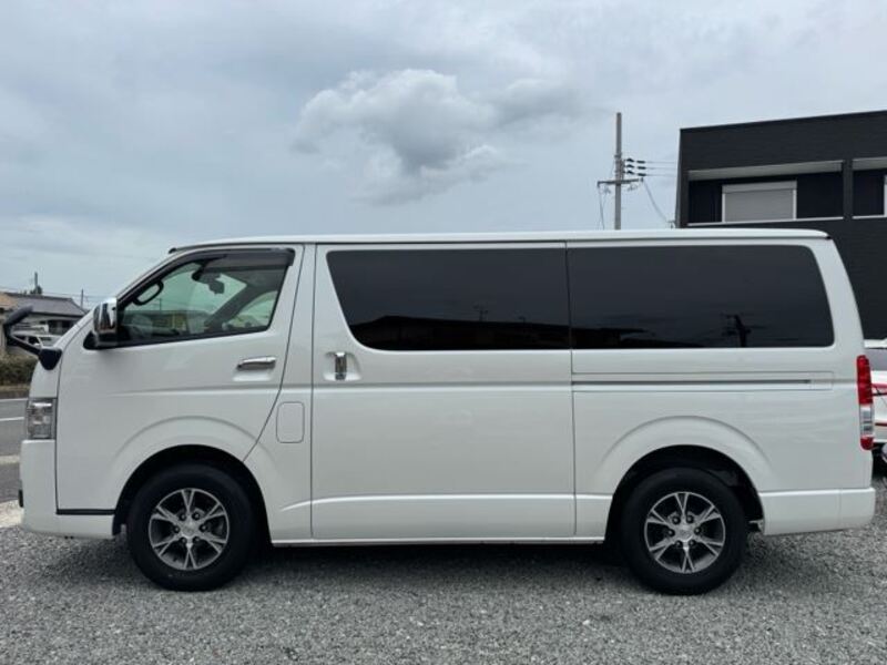 HIACE