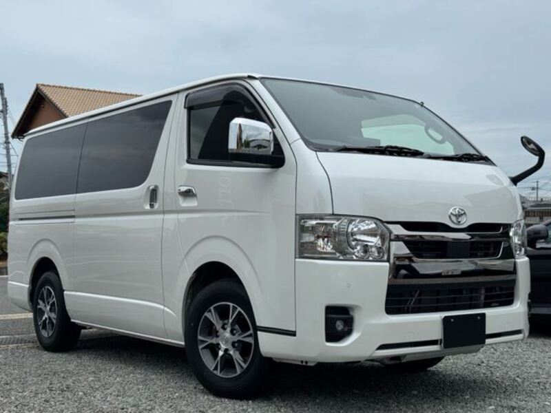 HIACE
