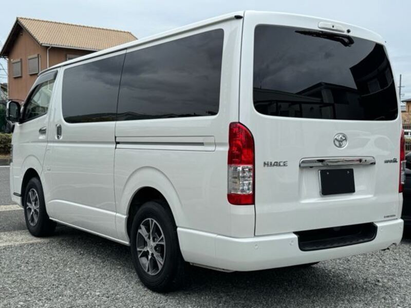HIACE