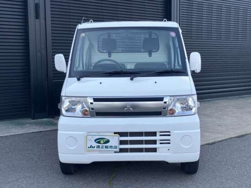 MINICAB TRUCK