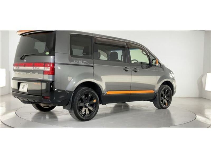 DELICA D5