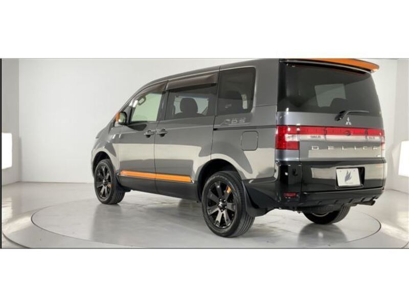 DELICA D5
