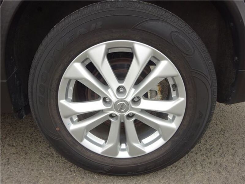 X-TRAIL