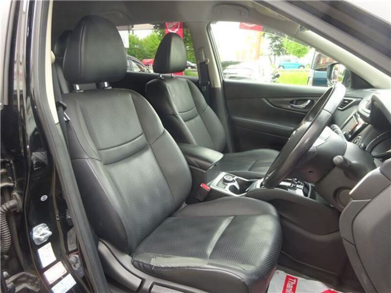 X-TRAIL