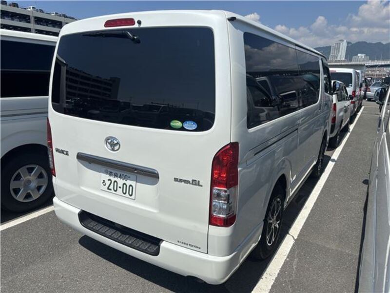 HIACE VAN