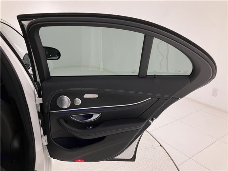E-CLASS