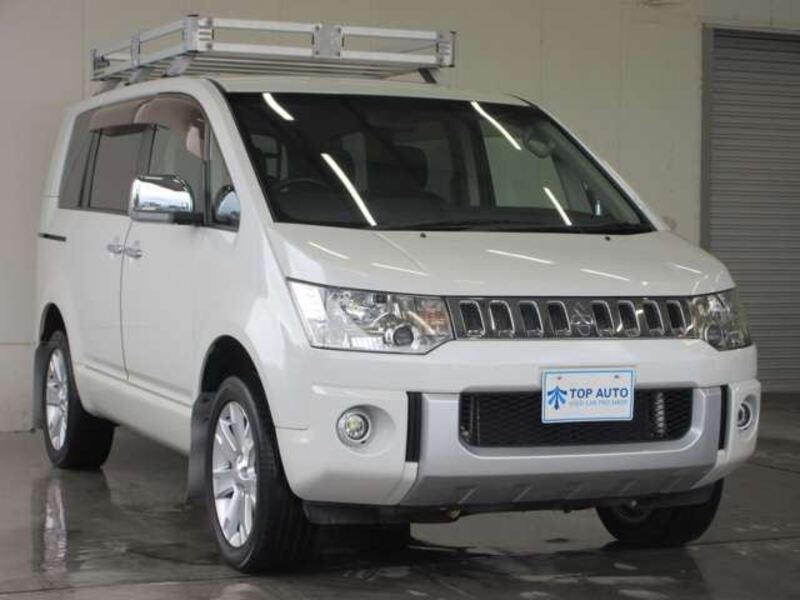 DELICA D5
