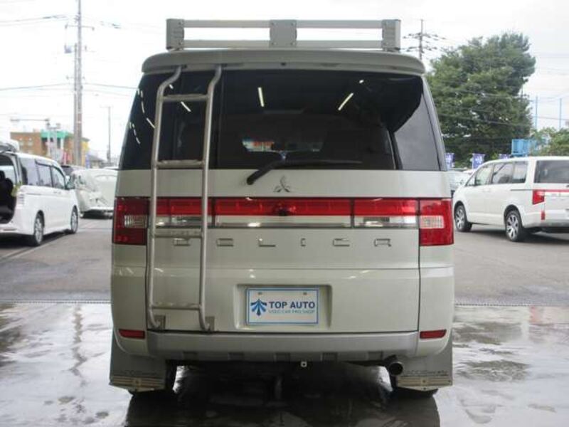 DELICA D5