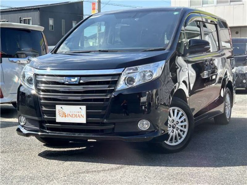 TOYOTA NOAH