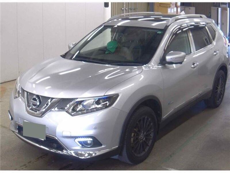NISSAN X-TRAIL