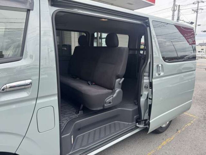 HIACE
