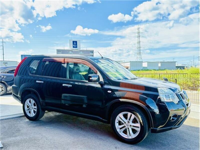 X-TRAIL