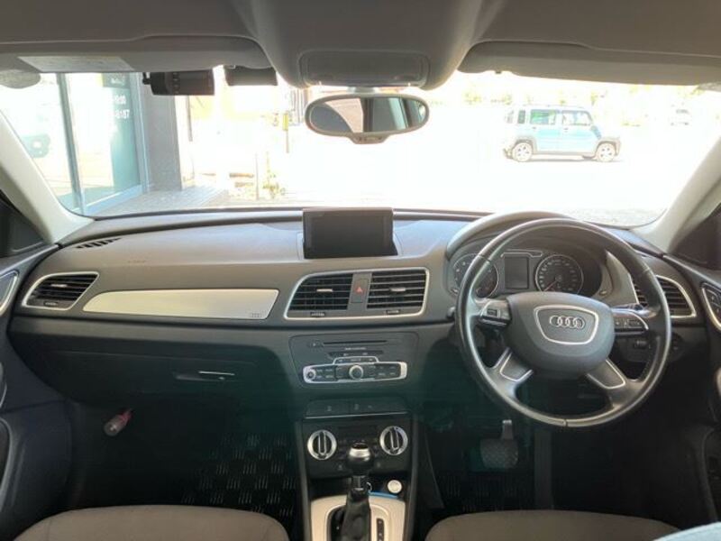 Q3