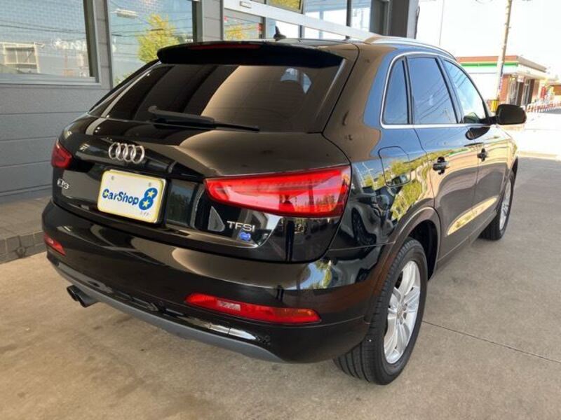 Q3