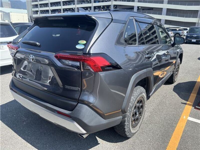 RAV4