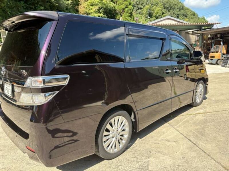 VELLFIRE